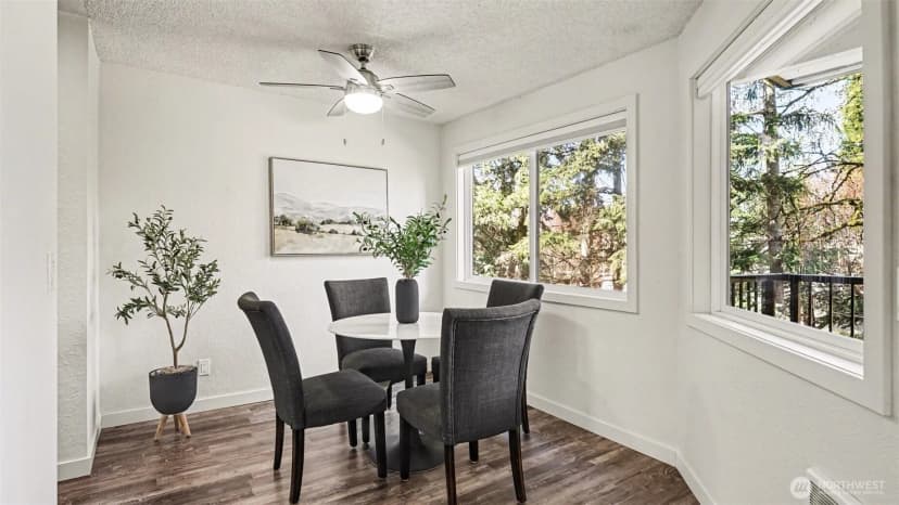 Property photo for 830 Kirkland Way #202, Kirkland photo 6