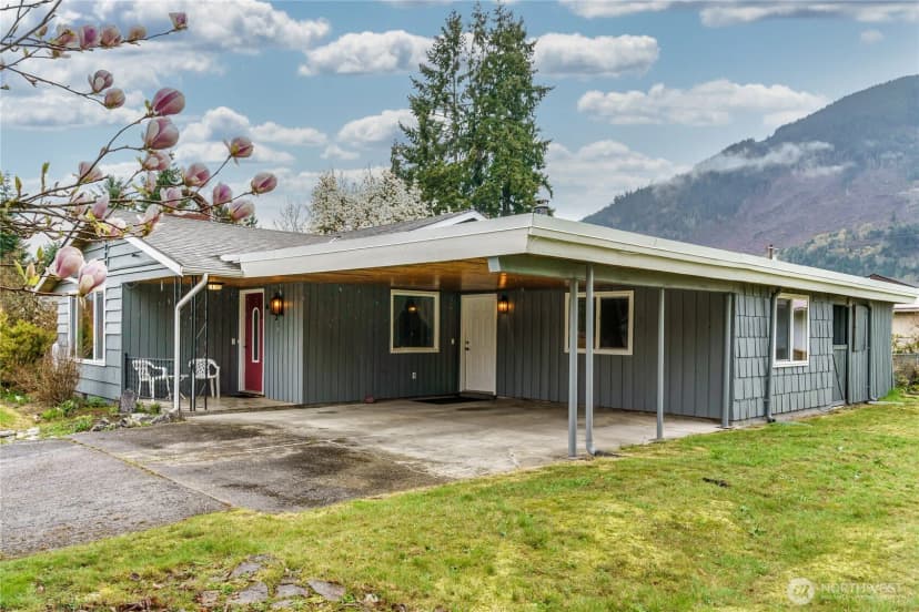 Property photo for 602 Commercial Avenue, Darrington photo 36
