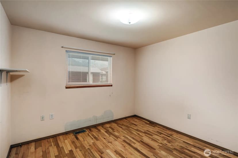 Property photo for 602 Commercial Avenue, Darrington photo 15