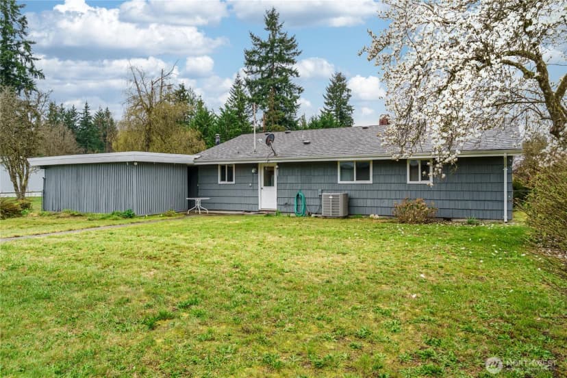 Property photo for 602 Commercial Avenue, Darrington photo 24