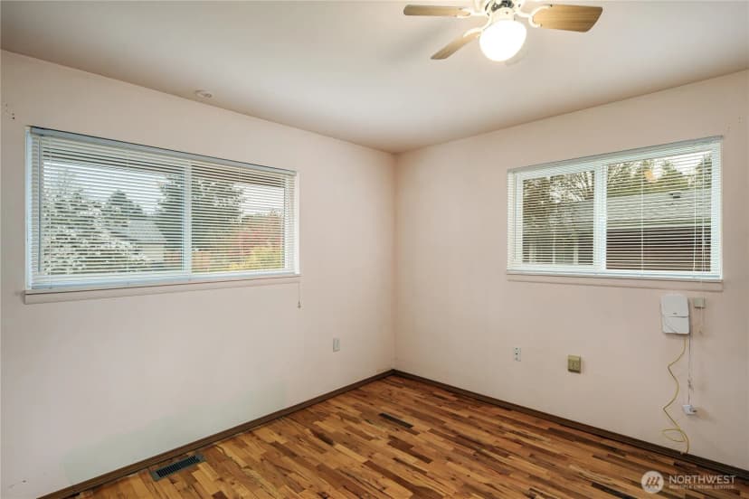 Property photo for 602 Commercial Avenue, Darrington photo 20