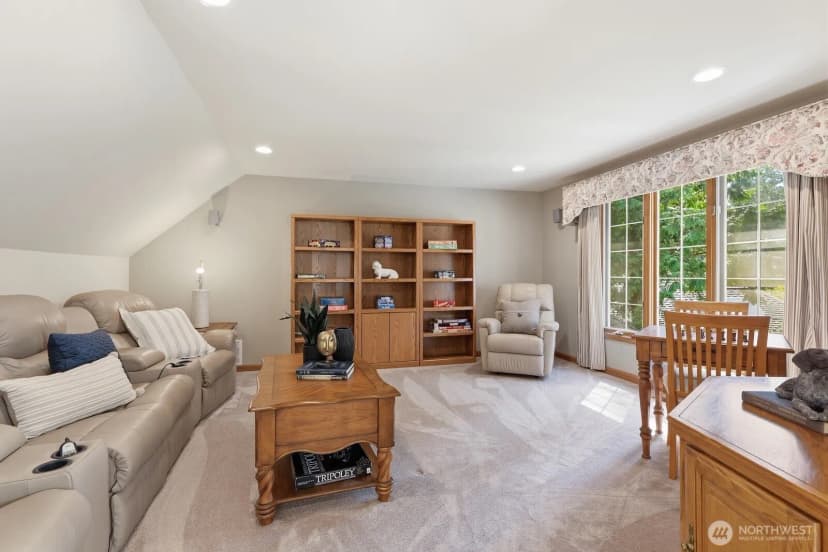 Property photo for 14029 171st Lane Ne, Woodinville photo 16