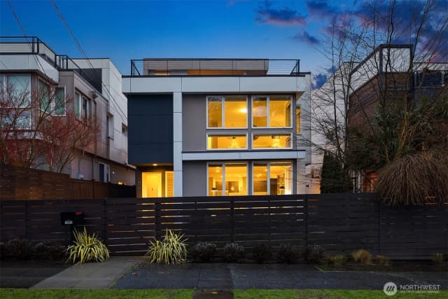 Property photo for 7002 23rd Avenue Nw, Seattle photo 2