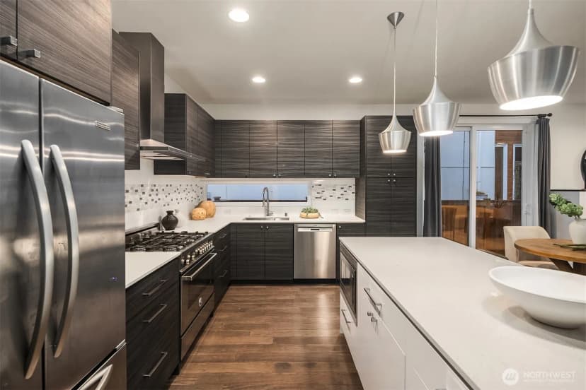 Property photo for 7002 23rd Avenue Nw, Seattle photo 16