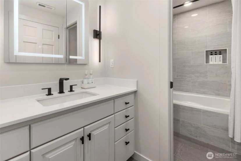 Property photo for 12 Columbia Key, Bellevue photo 27