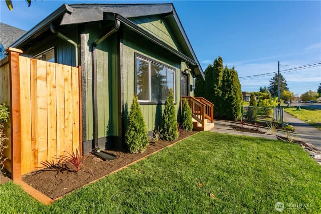 Property photo for 3529 E F Street, Tacoma photo 5