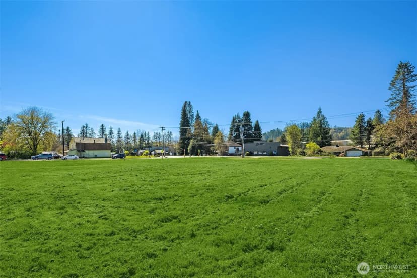 Property photo for 41 Xx Tolt Avenue, Carnation photo 10