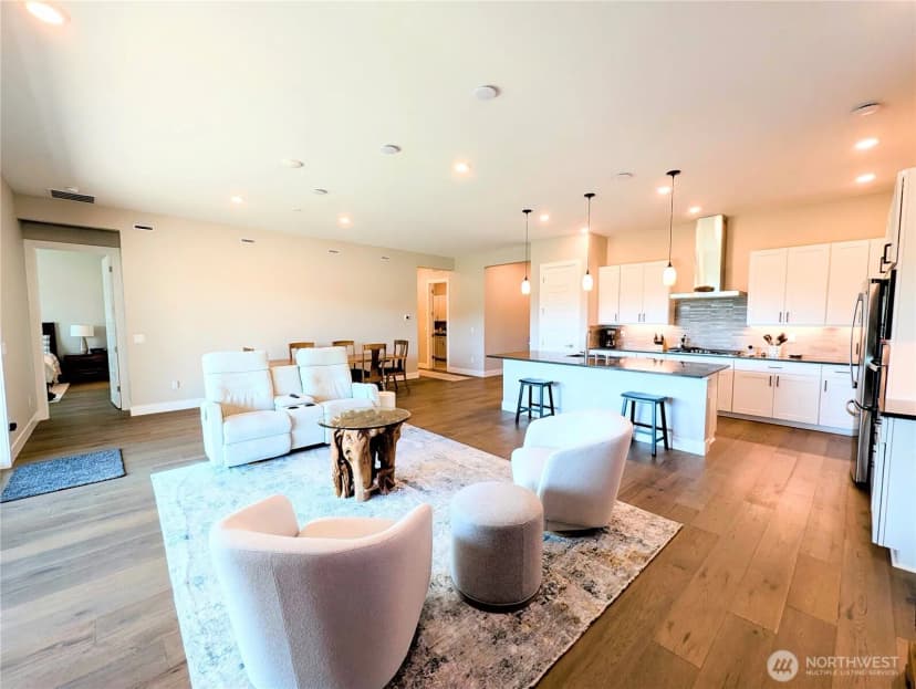 Property photo for 15528 174th Avenue Ct E, Bonney Lake photo 12
