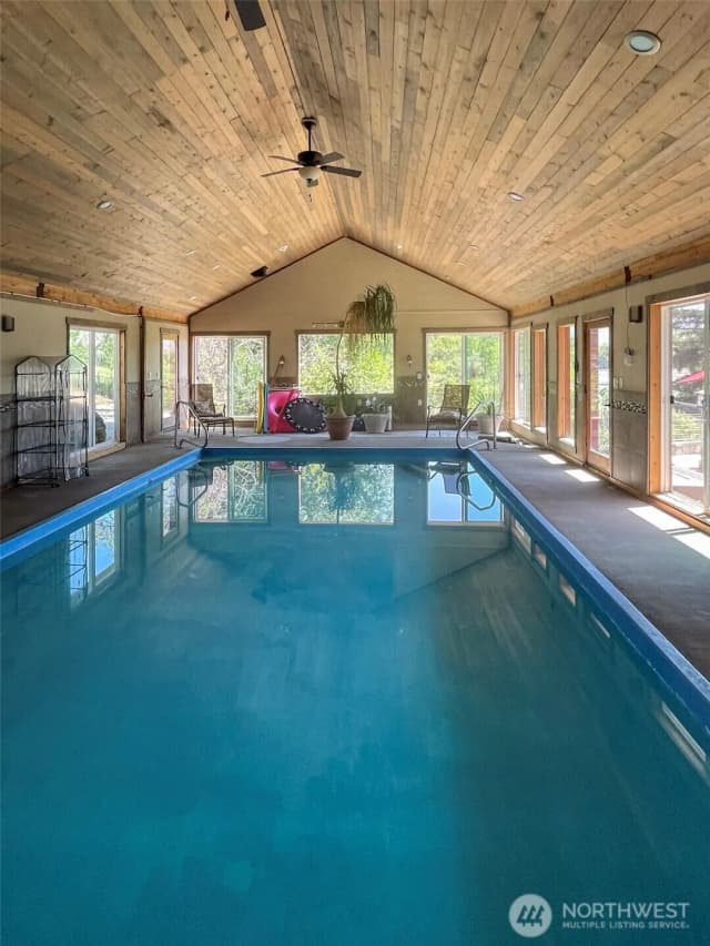 Property photo for 725 Okoma Drive, Omak photo 2