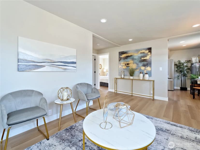 Property photo for 4832 25th Avenue Sw, Seattle photo 5