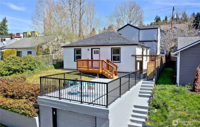 Property photo for 4832 25th Avenue Sw, Seattle