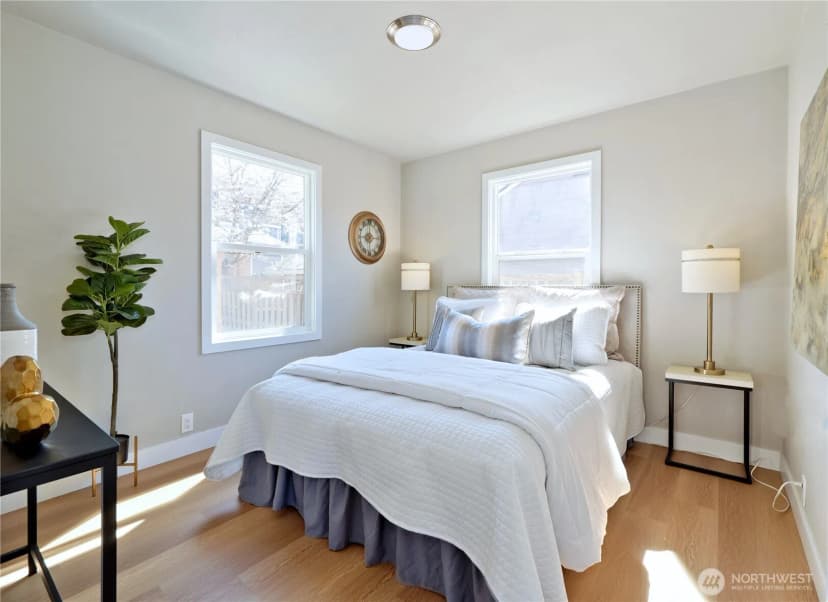 Property photo for 4832 25th Avenue Sw, Seattle photo 12