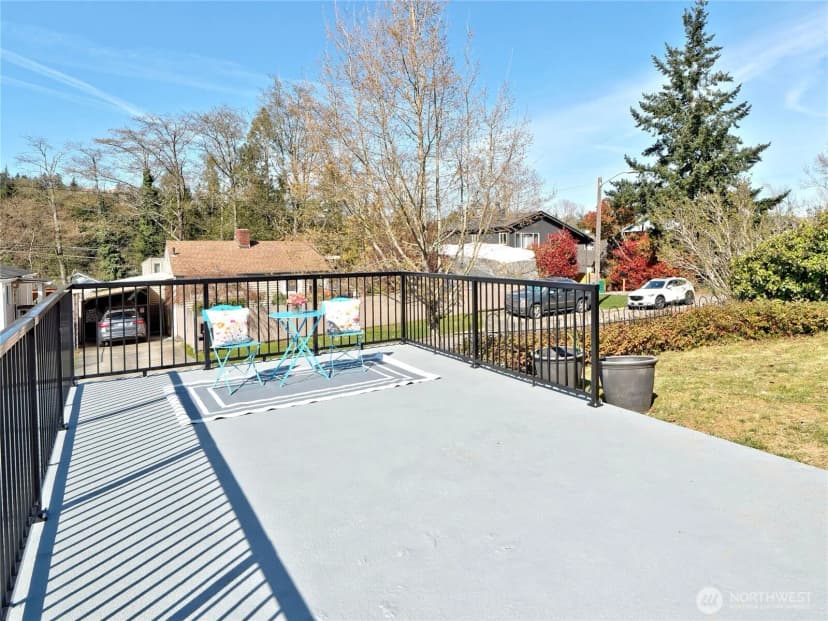 Property photo for 4832 25th Avenue Sw, Seattle photo 15