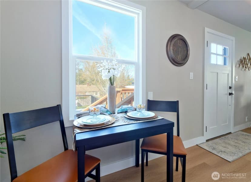 Property photo for 4832 25th Avenue Sw, Seattle photo 11