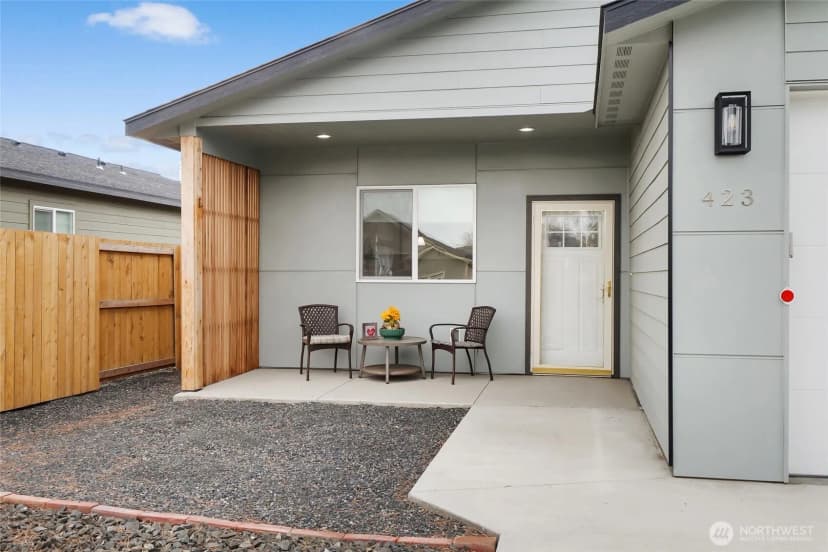 Property photo for 423 2nd Avenue Se, Soap Lake photo 8