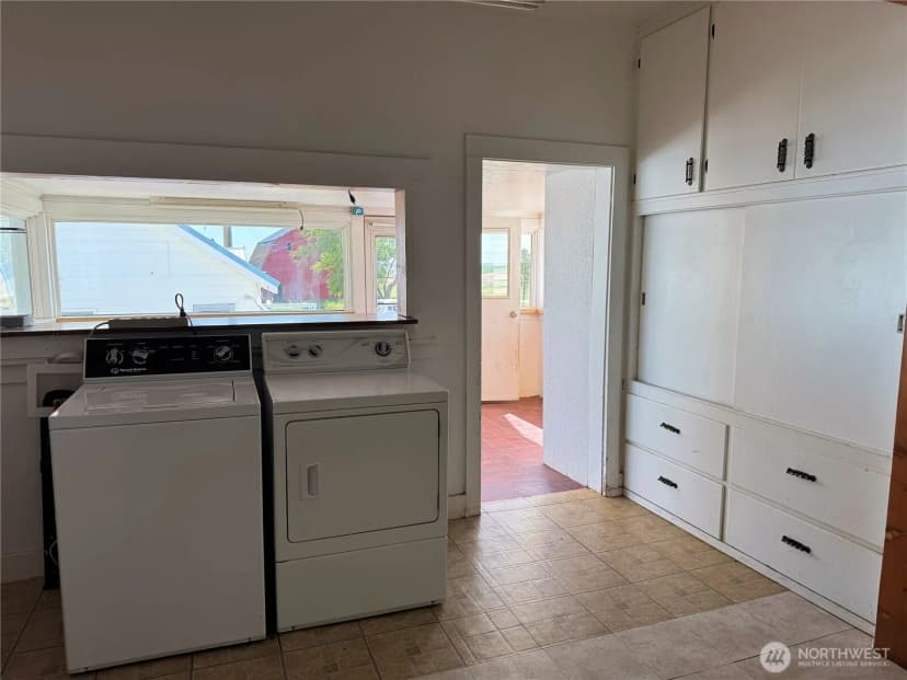 Property photo for 39500 Sr 21 N, Wilbur photo 23