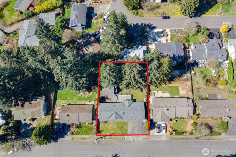 Property photo for 14225 104th Avenue Ne, Kirkland photo 34