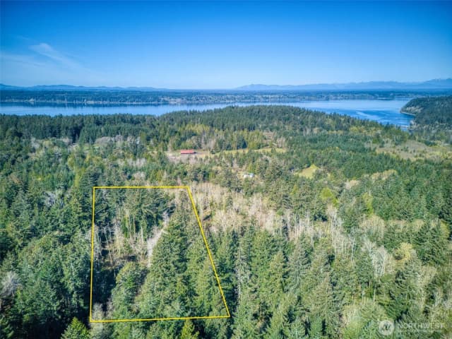 Property photo for 0 Whiteman Road Sw, Lakebay photo 3