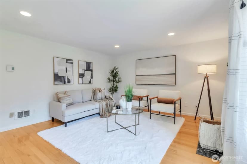 Property photo for 1035 156th Avenue Ne #29, Bellevue photo 2