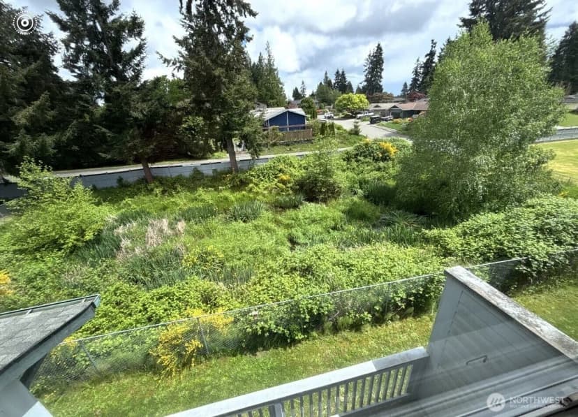 Property photo for 8823 Holly Drive #h204, Everett photo 16