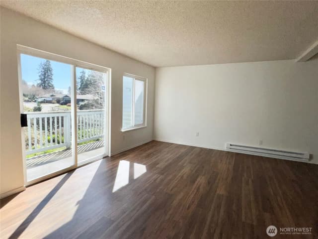 Property photo for 8823 Holly Drive #h204, Everett photo 3