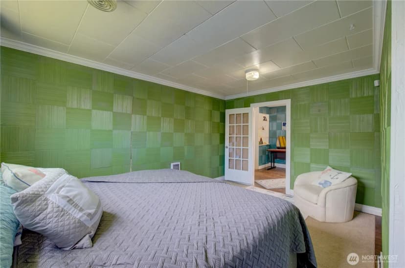 Property photo for 106 5th Street Se, Long Beach photo 17
