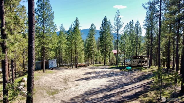 Property photo for 1069 B Kitt Narcisse Road, Colville photo 3