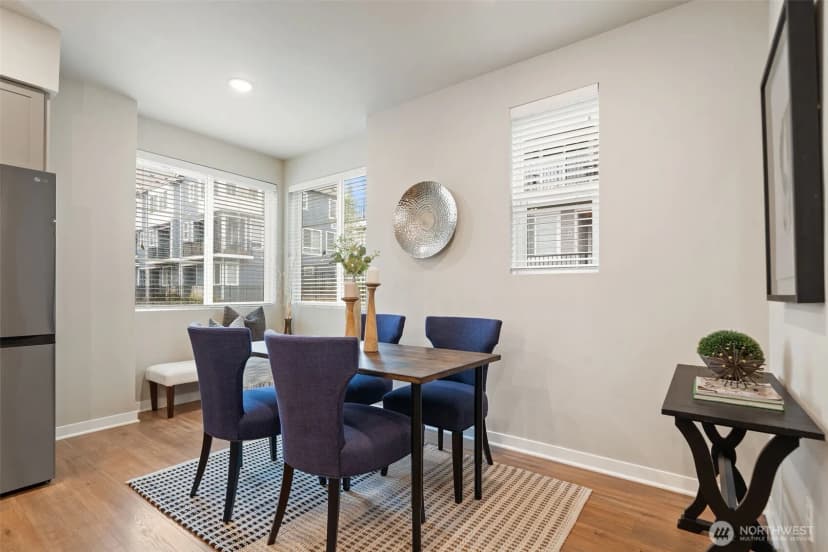 Property photo for 18829 67th Drive Ne #6, Kenmore photo 14