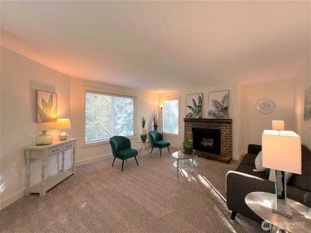 Property photo for 4519 125th Avenue Se #a204, Bellevue photo 2