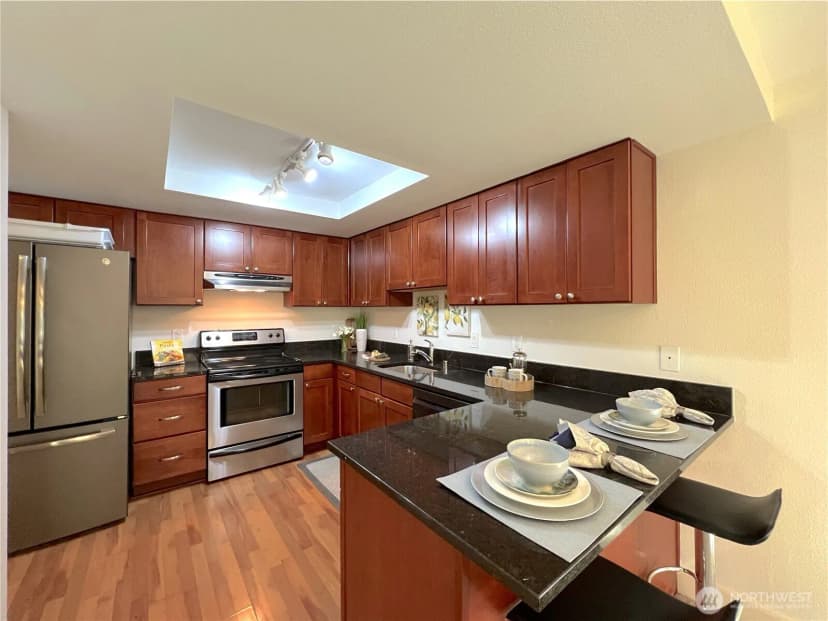 Property photo for 4519 125th Avenue Se #a204, Bellevue photo 10