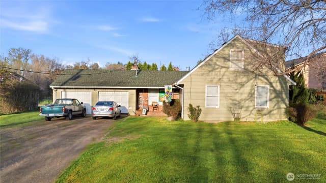 Property photo for 1420 S College Avenue, College Place