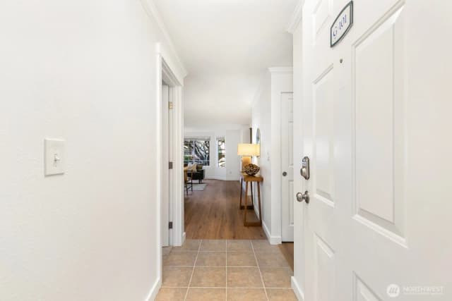 Property photo for 10022 Ne 120th Lane #g101, Kirkland photo 4