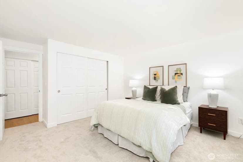 Property photo for 10022 Ne 120th Lane #g101, Kirkland photo 16