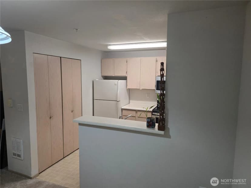 Property photo for 11002 Se Petrovitsky Road #f103, Renton photo 8