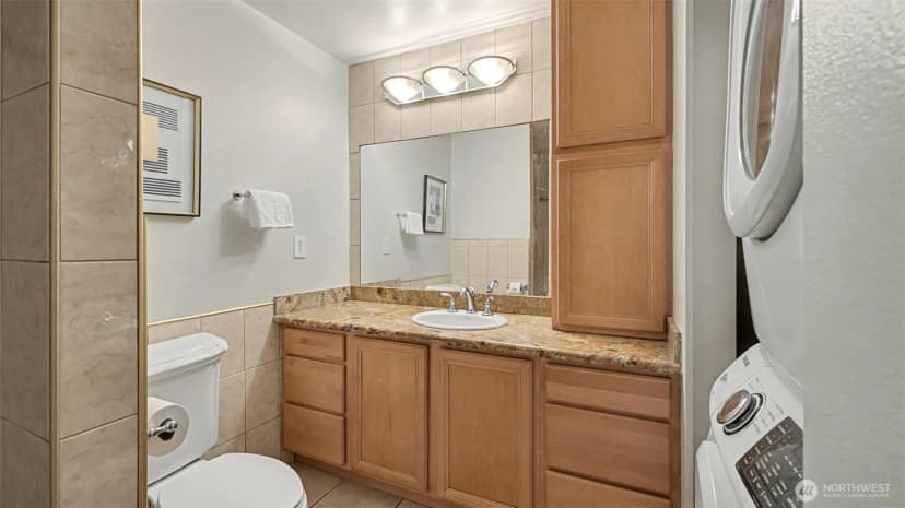 Property photo for 4106 Factoria Boulevard Se #c111, Bellevue photo 15