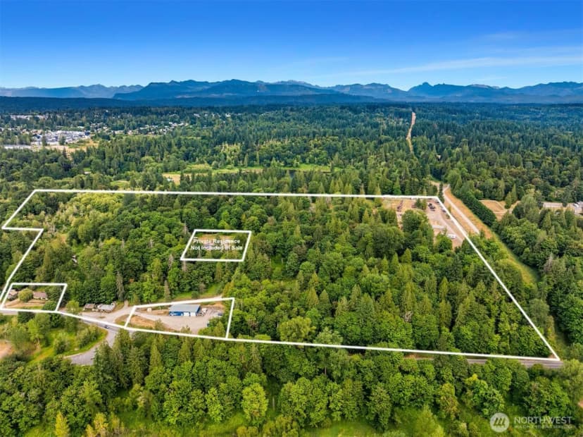 Property photo for 13 Xxx Carnation Duvall Road Ne, Duvall photo 2