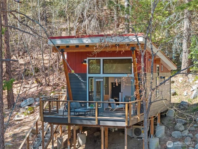 Property photo for 8056 Bayne Road, Leavenworth
