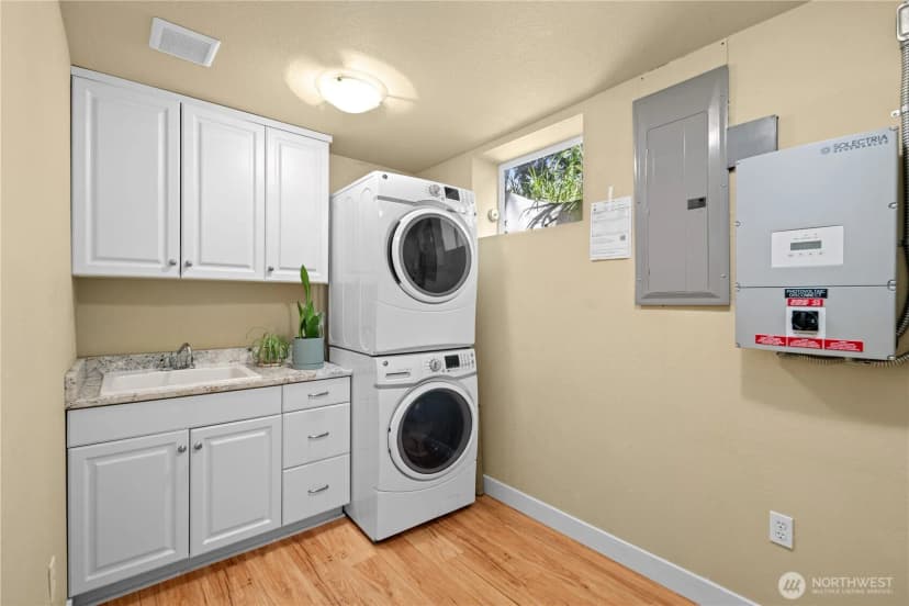 Property photo for 3411 77th Place Se, Mercer Island photo 27