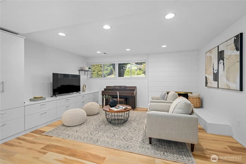 Property photo for 3411 77th Place Se, Mercer Island photo 24