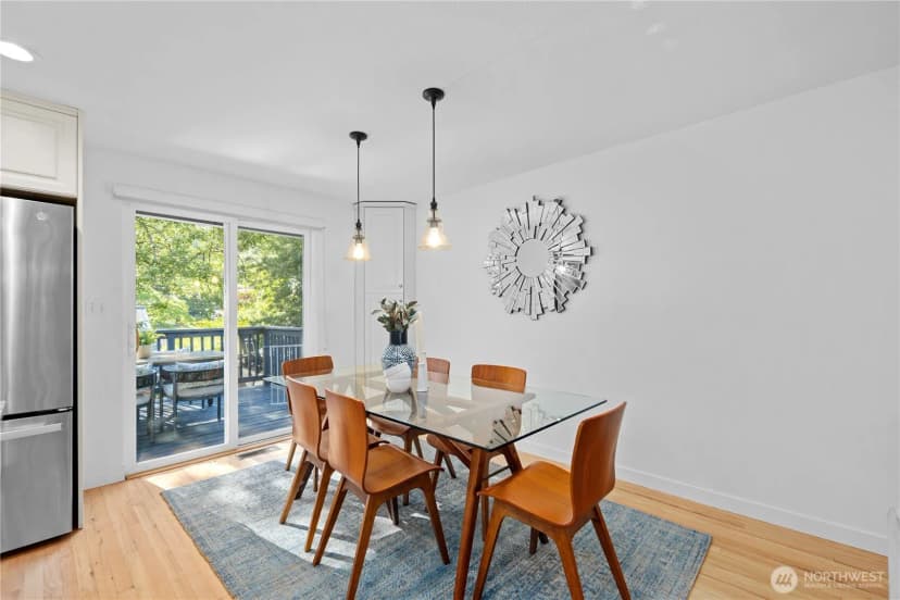 Property photo for 3411 77th Place Se, Mercer Island photo 7