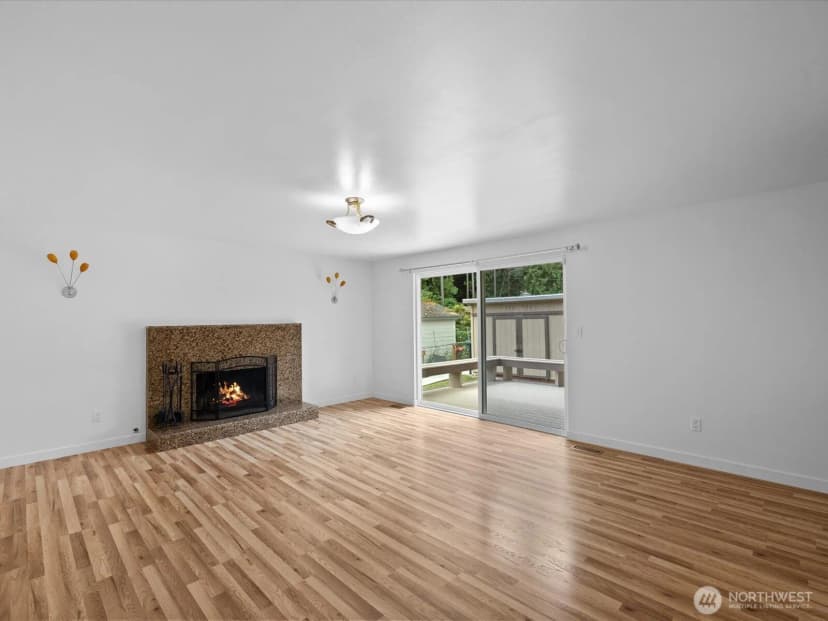 Property photo for 12028 31st Drive Se, Everett photo 16