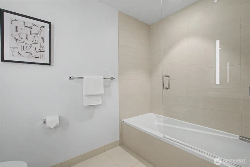 Property photo for 188 Bellevue Way Ne #312, Bellevue photo 20