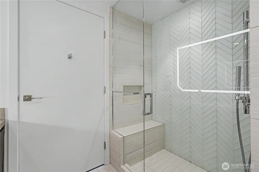 Property photo for 188 Bellevue Way Ne #312, Bellevue photo 18