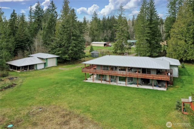 Property photo for 48513 144th Avenue E, Eatonville