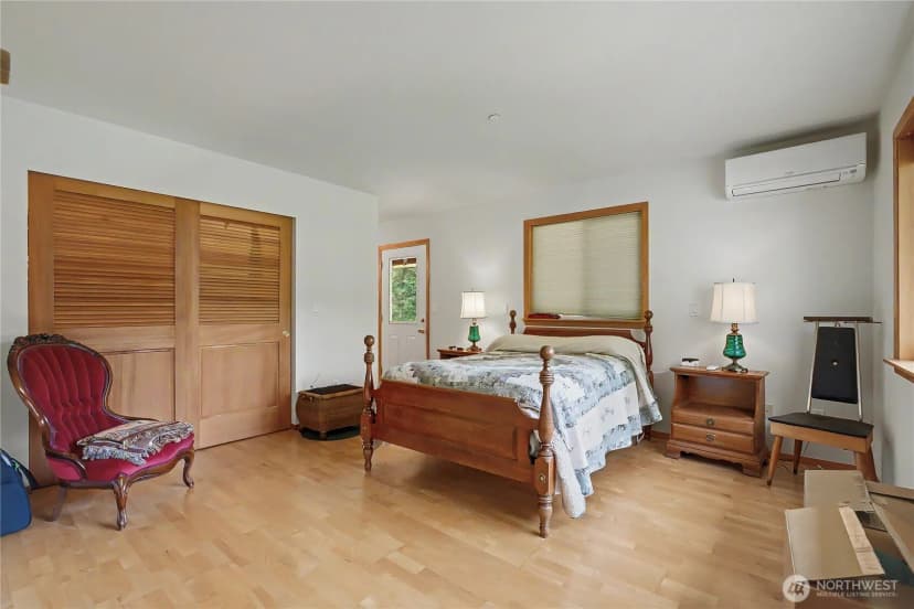 Property photo for 48513 144th Avenue E, Eatonville photo 11