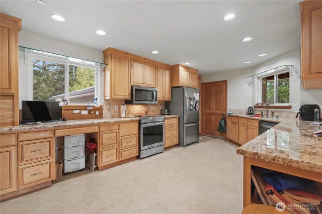 Property photo for 48513 144th Avenue E, Eatonville photo 4