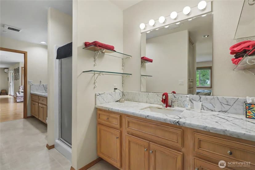 Property photo for 48513 144th Avenue E, Eatonville photo 10
