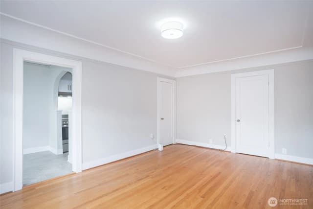 Property photo for 1605 E Olive Street #307, Seattle photo 3