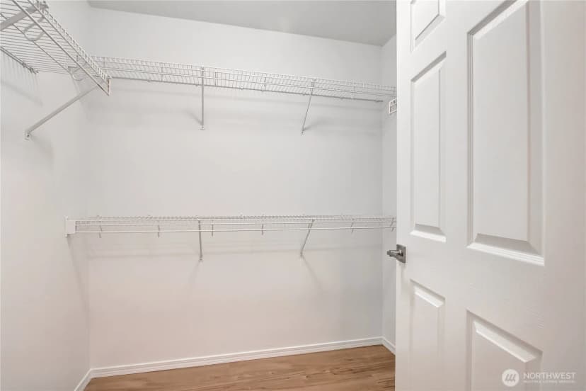 Property photo for 4133 224th Lane Se #202, Issaquah photo 17