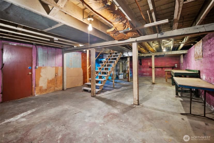 Property photo for 401 23rd Avenue E, Seattle photo 21